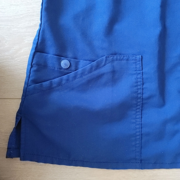 Nurse Happy Code Scrub Top Size XS - Picture 4 of 5